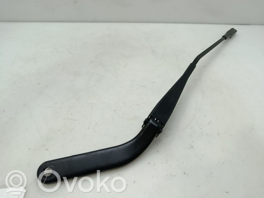 Wischerarm vorne   61617169972