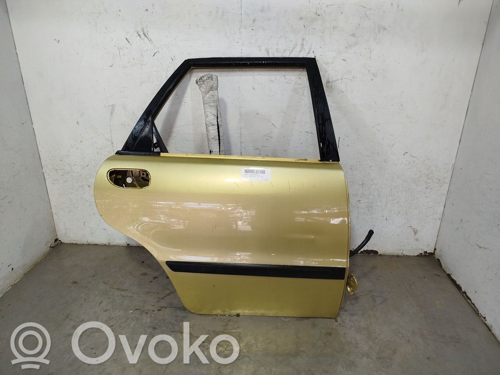 Volvo 440 Puerta trasera 