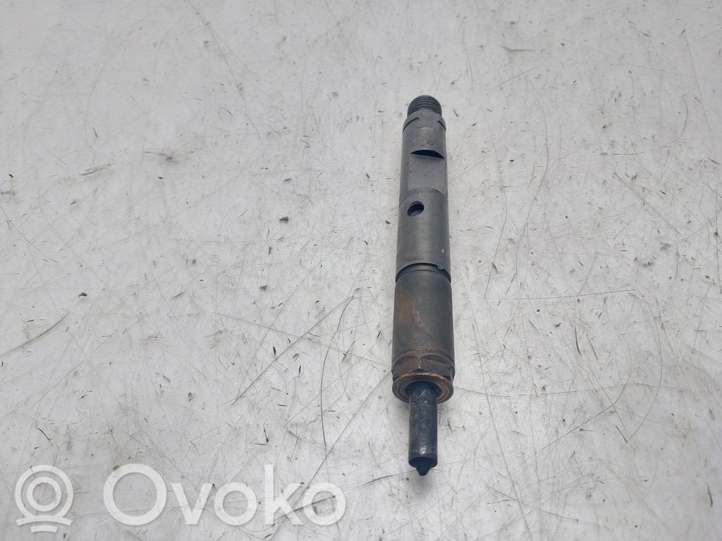 Inyector de combustible   0432193701