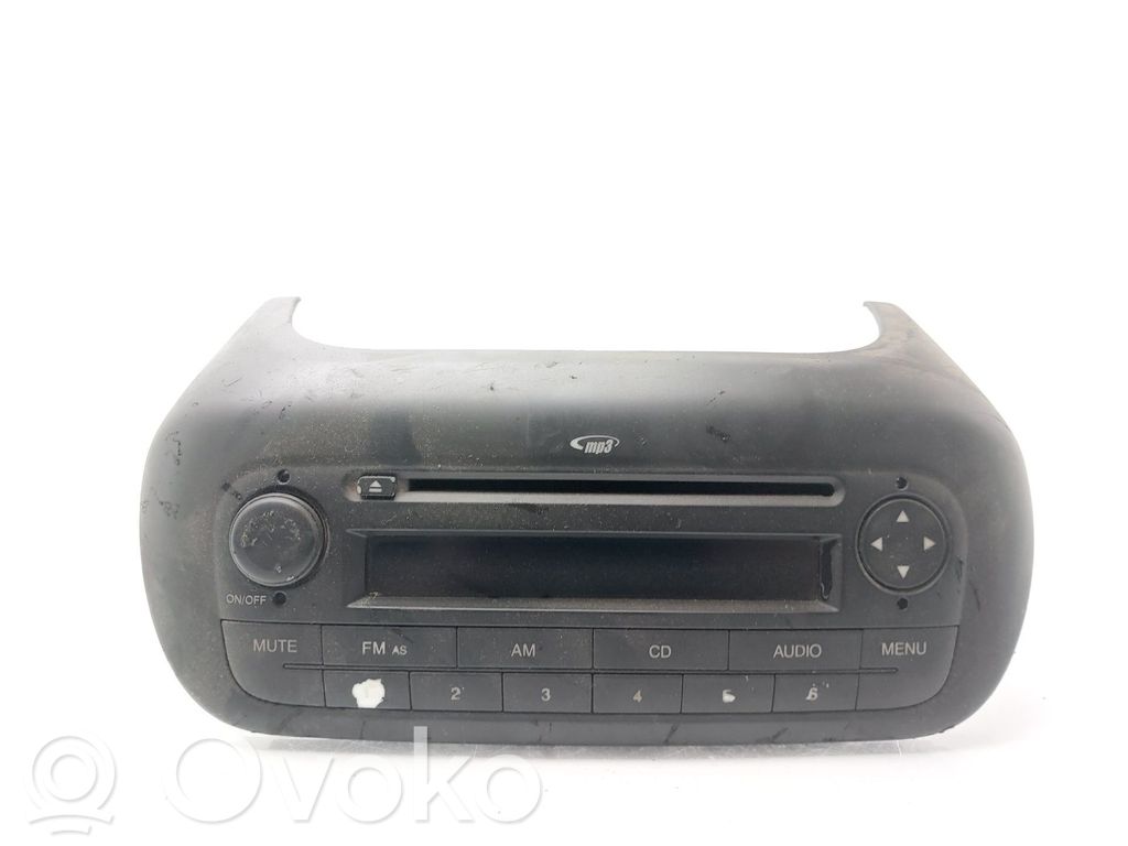 Panel / Radioodtwarzacz CD/DVD/GPS   735536110