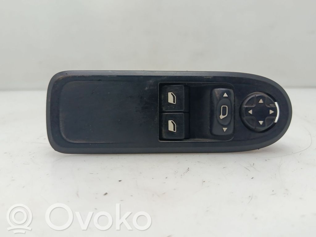Citroen C3 Interruptor del elevalunas eléctrico 