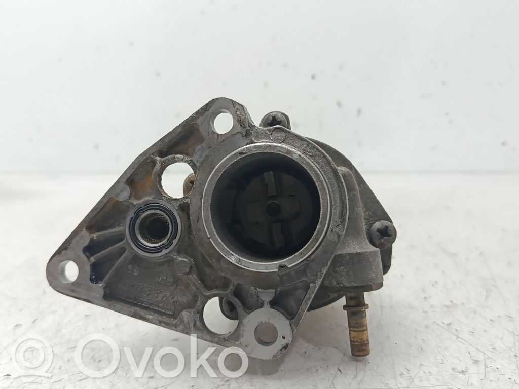 Peugeot 306 Vacuum pump 