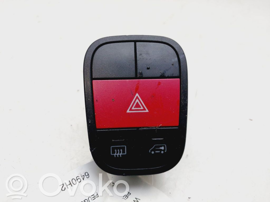 Peugeot Bipper Botón interruptor de luz de peligro 