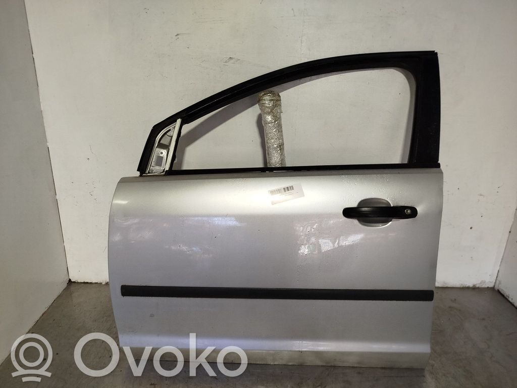Ford Focus Front door 