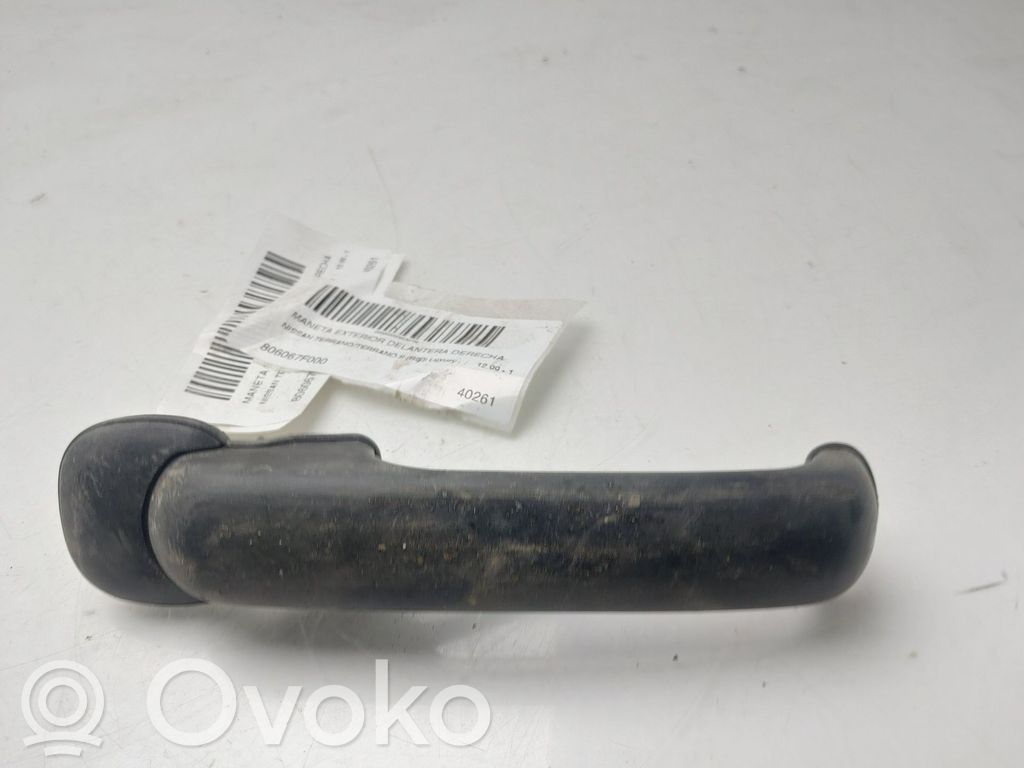 Nissan Terrano Manecilla externa puerta delantera 