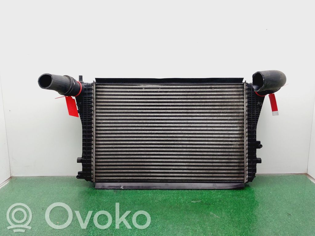 Volkswagen PASSAT B6 Radiatore intercooler 