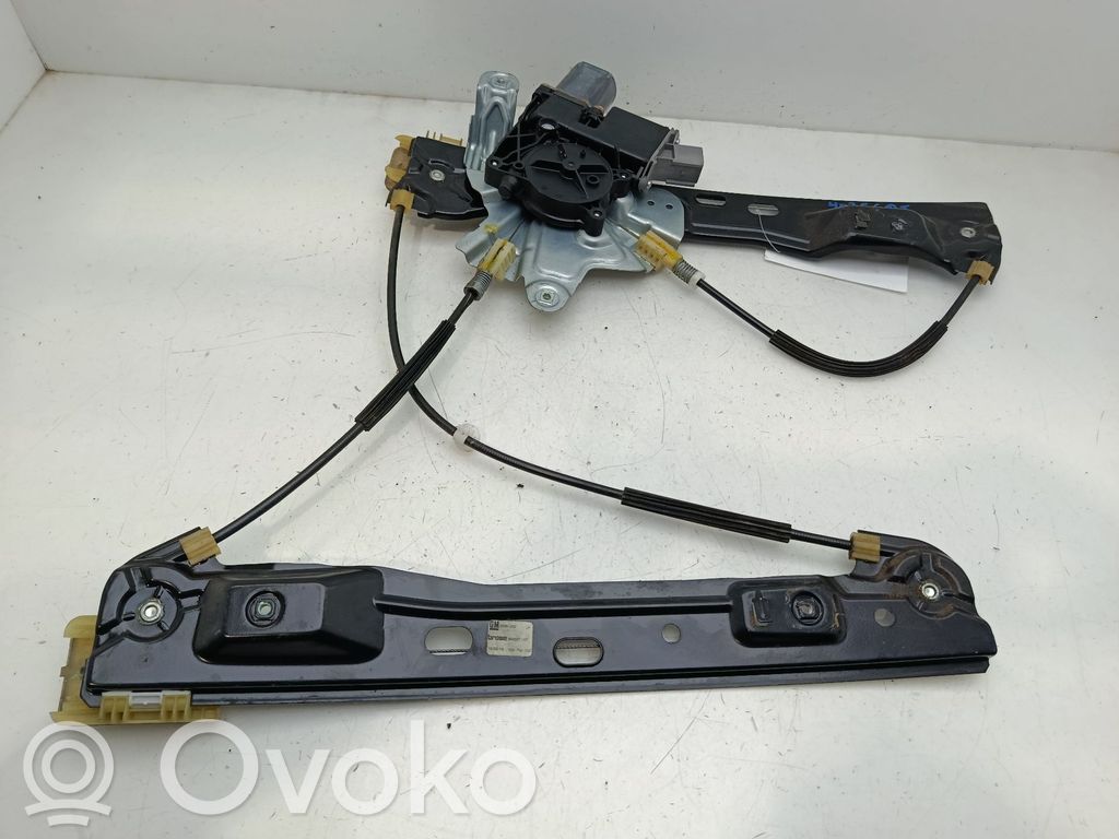 Opel Insignia A Elektryczny podnośnik szyby drzwi przednich 