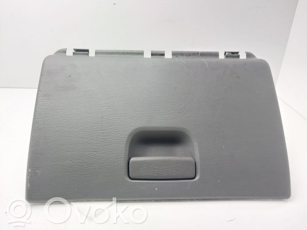Guantera   5009029AA