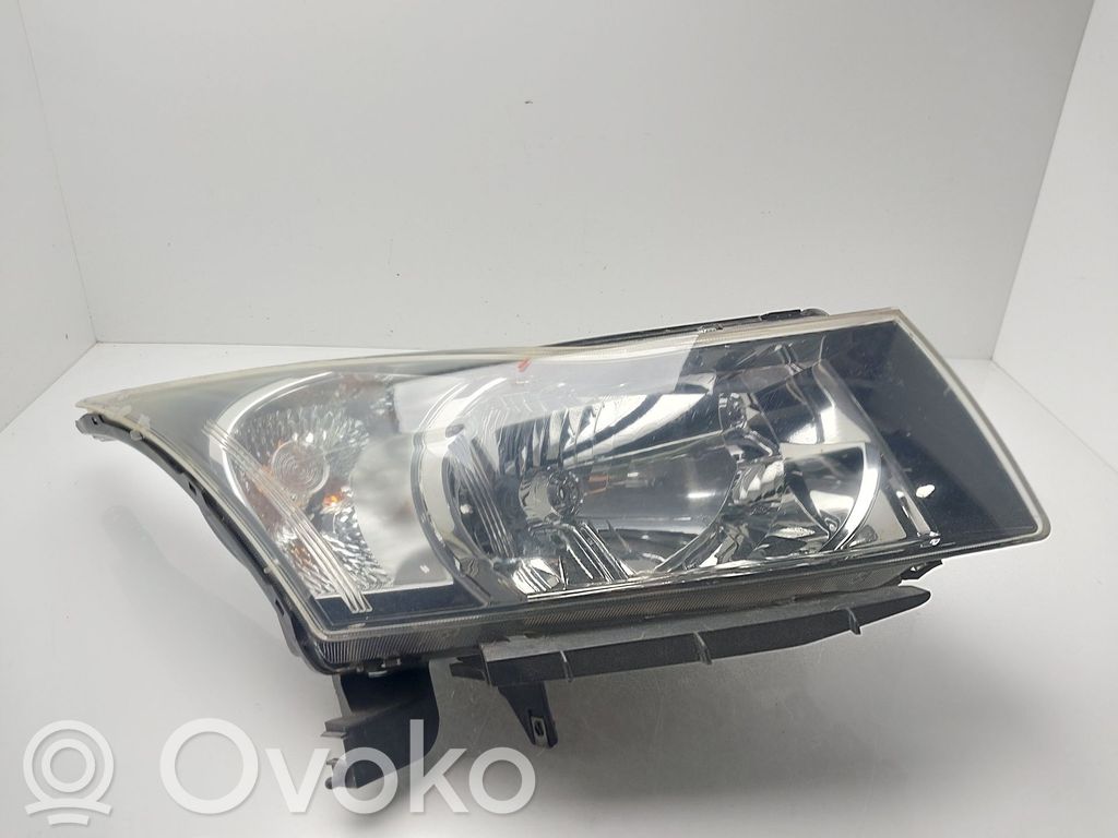 Chevrolet Cruze Faro/fanale 