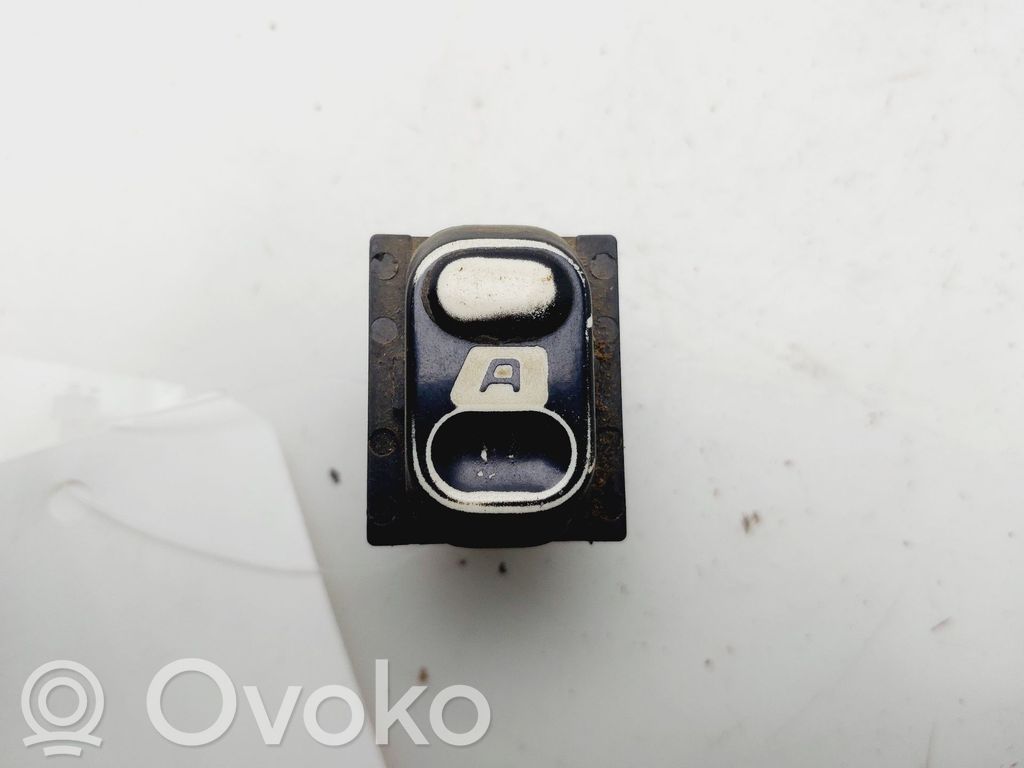 Citroen Berlingo Electric window control switch 