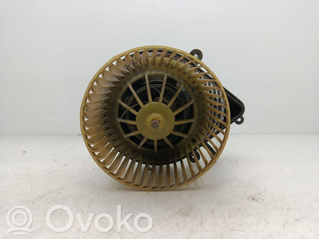 Peugeot 306 Pečiuko ventiliatorius/ putikas 