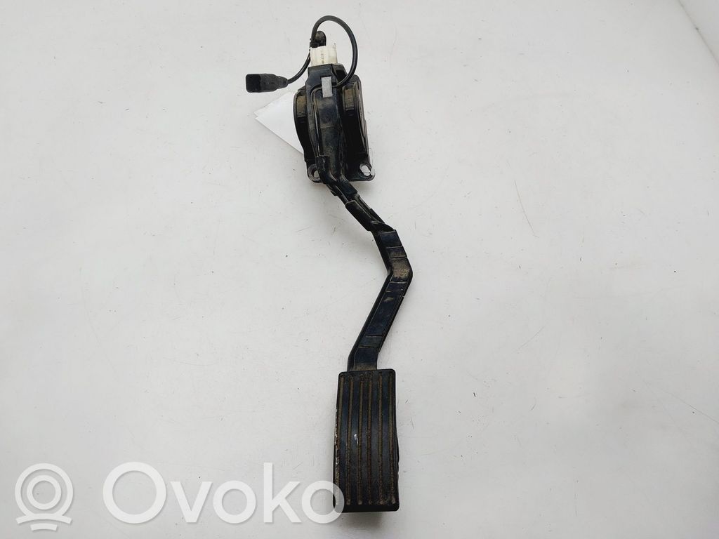 Peugeot 407 Akceleratoriaus pedalas 