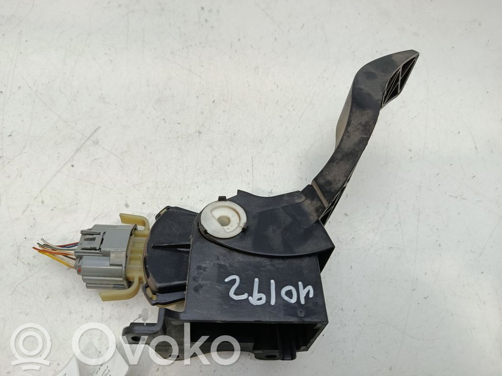 Gaspedal   2M519F836AD