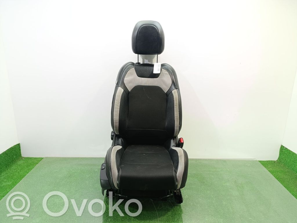 Citroen DS4 Etumatkustajan istuin 