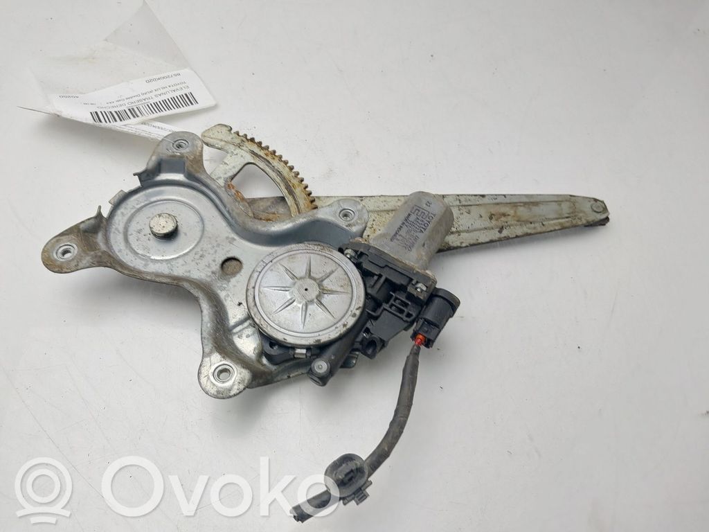 Toyota Hilux (AN10, AN20, AN30) Macara geam spate manuală 