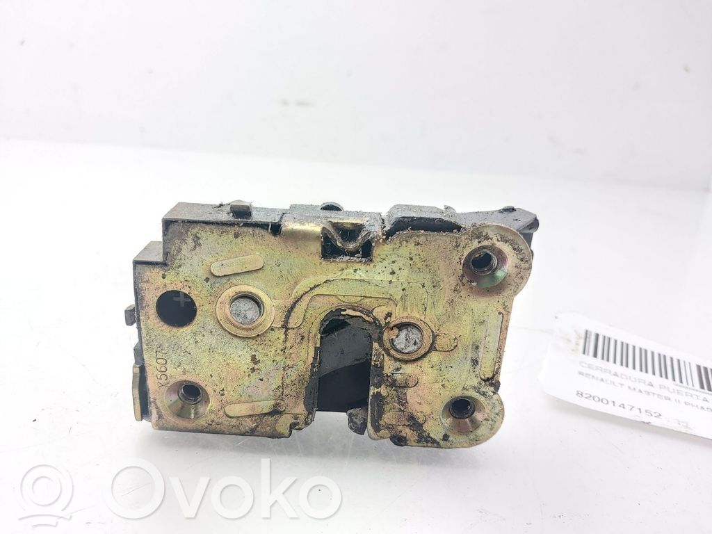 Renault Master II Etuoven lukko 