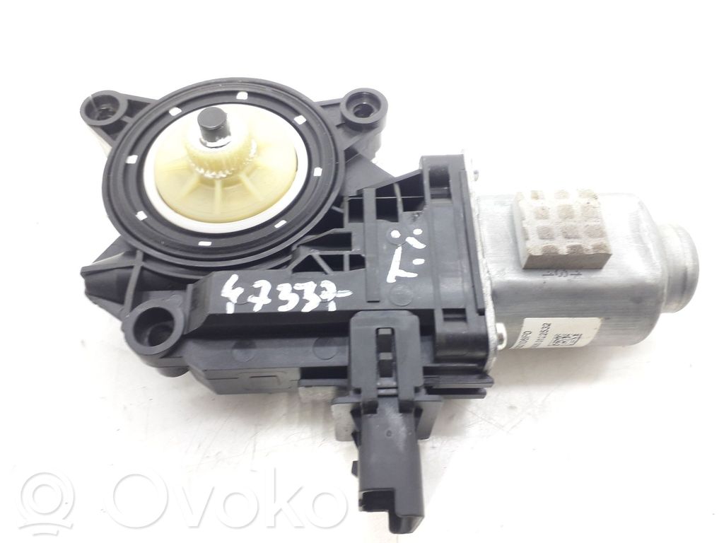 Hyundai i30 Moteur de lève-vitre de porte arrière 