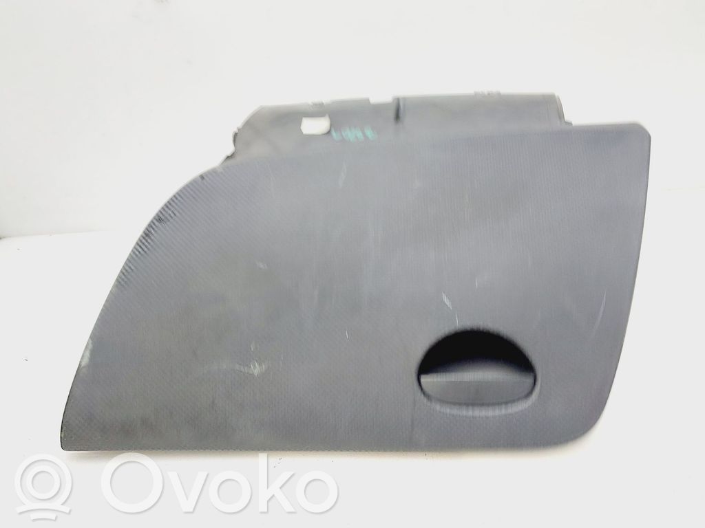 Seat Toledo III (5P) Daiktadėžė 