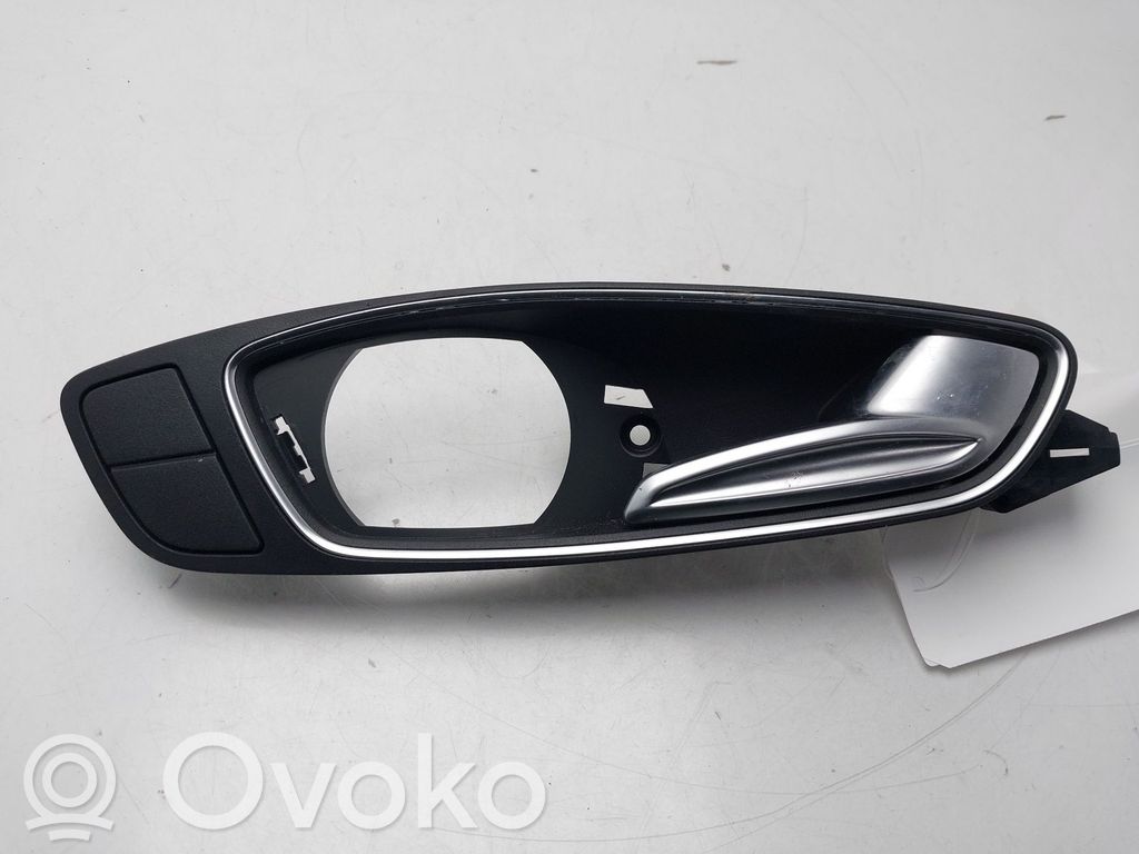 Audi A1 Manecilla interna puerta delantera 