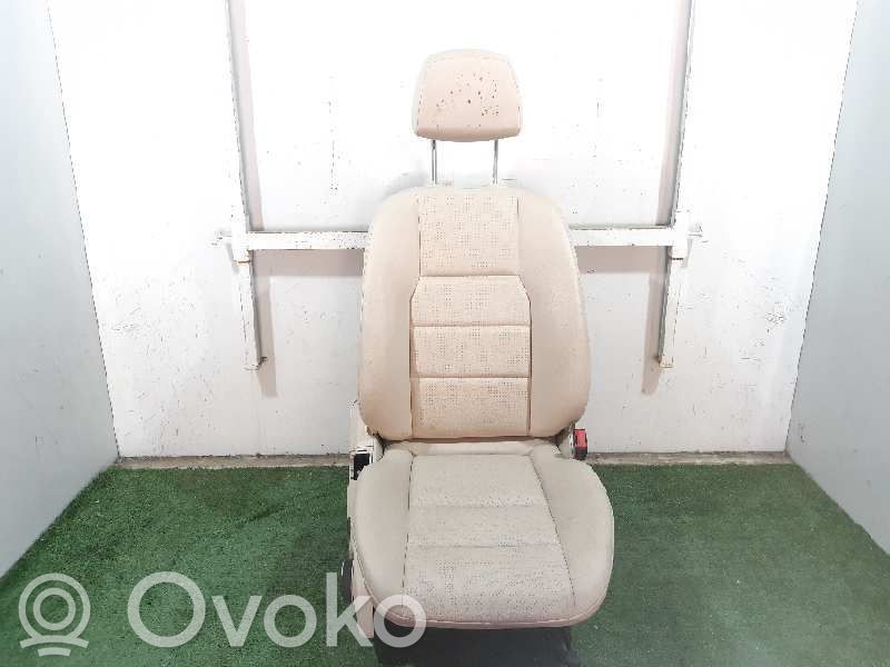 Fotel przedni pasażera   1330248R