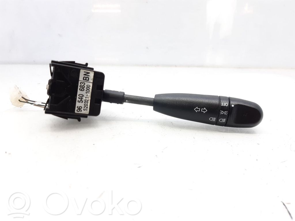 Chevrolet Aveo Light switch 