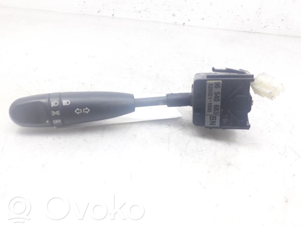 Chevrolet Kalos Light switch 