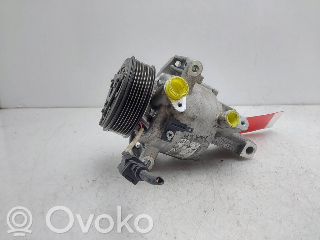 Ilmastointilaitteen kompressorin pumppu (A/C)   926003541R,5PUERTAS