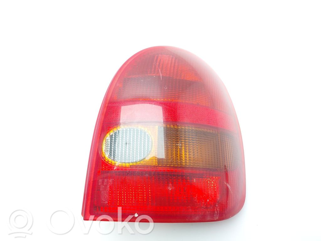 Opel Corsa B Takavalot 