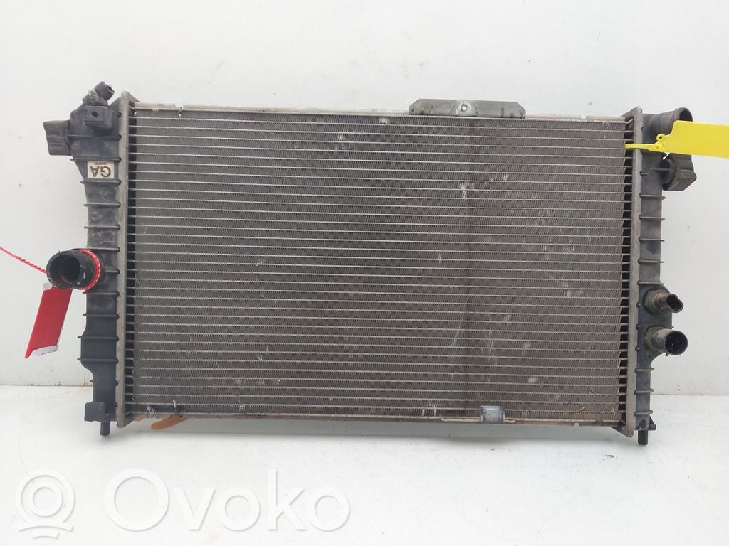 Opel Vectra A Coolant radiator 