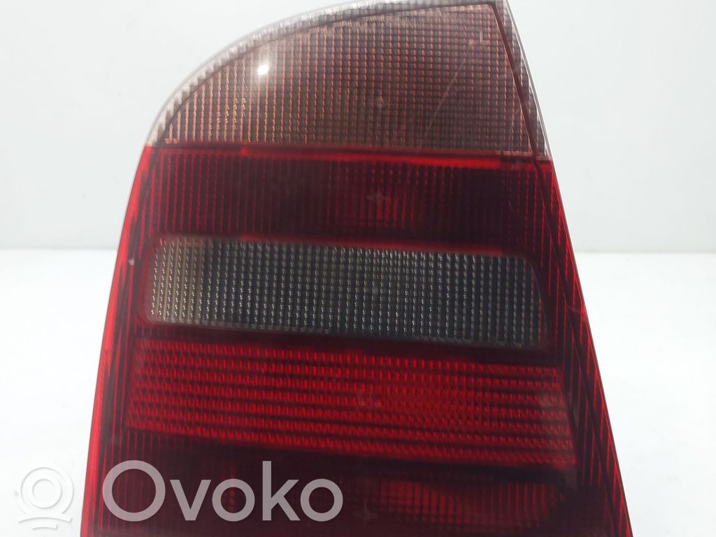 Skoda Octavia Mk2 (1Z) Lampa tylna 