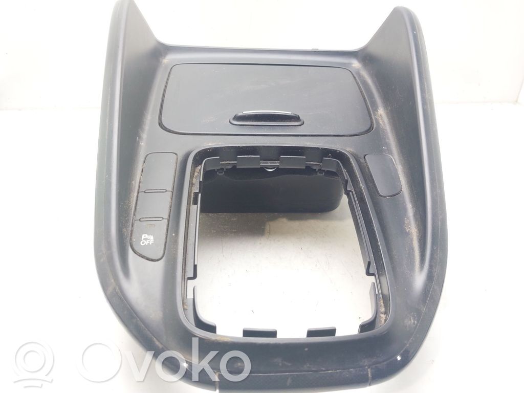 KIA Carens III Consola central 