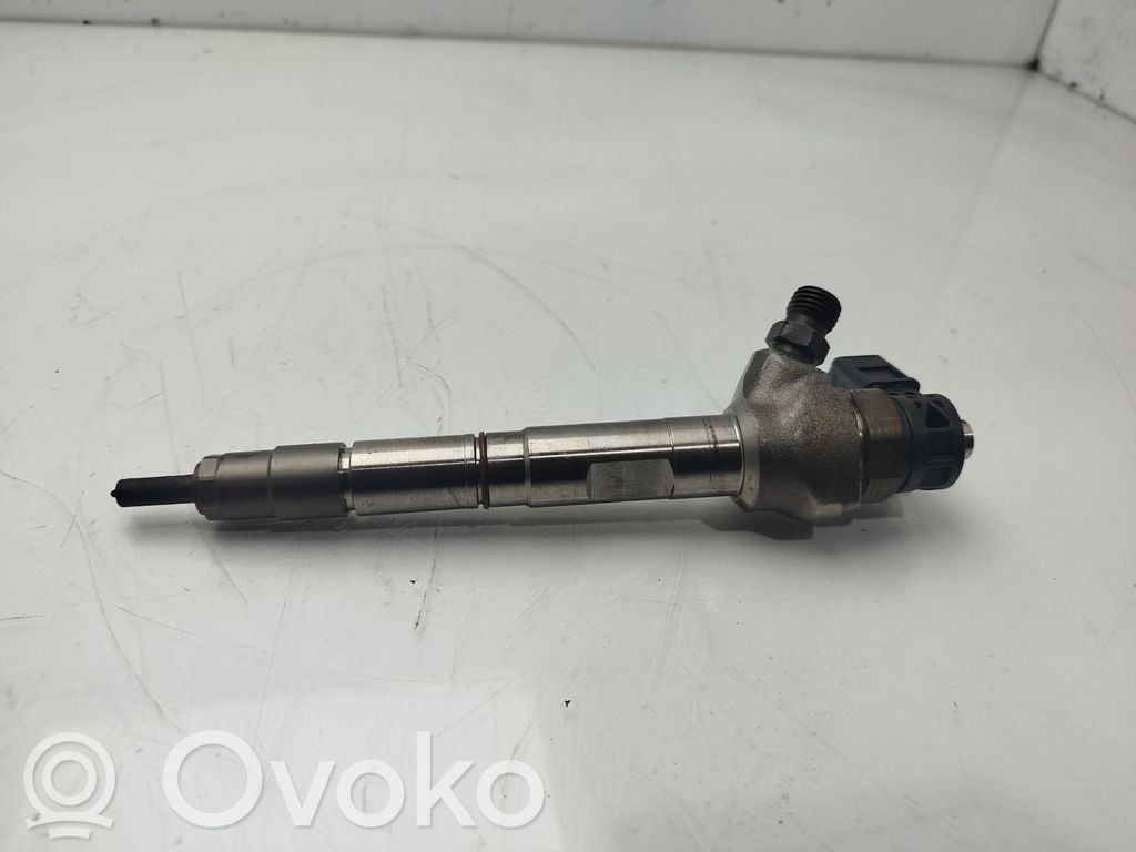 Inyector de combustible   04L130277AC