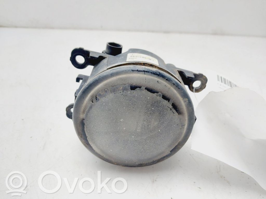 Feu antibrouillard avant   4R8315200AA