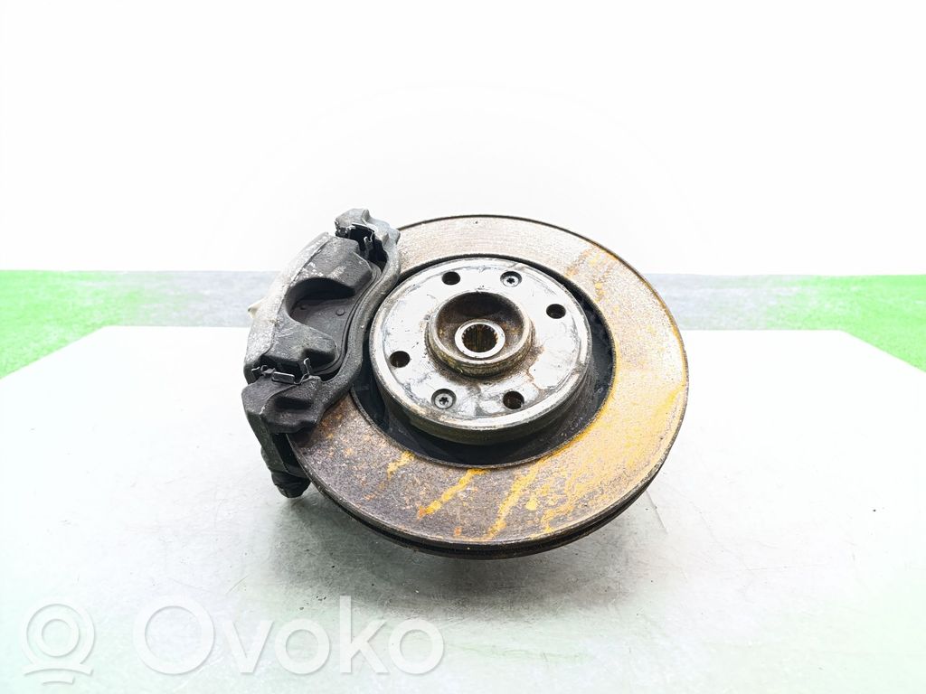 Citroen C3 Achsschenkel vorne 