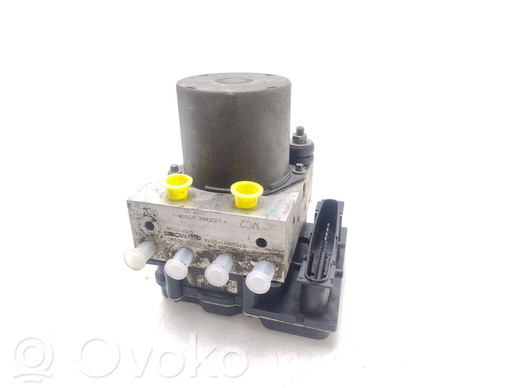 Bomba de ABS   589204D300
