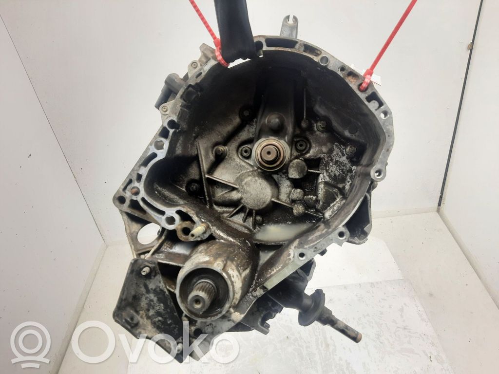 Renault Clio II Manualna 5-biegowa skrzynia biegów 