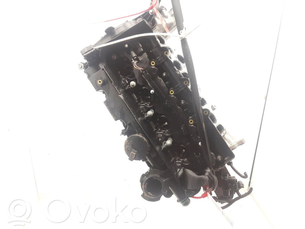 Culata del motor   7797678