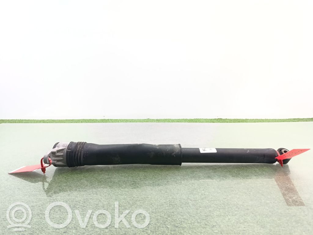 Mazda 3 Stoßdämpfer hinten 