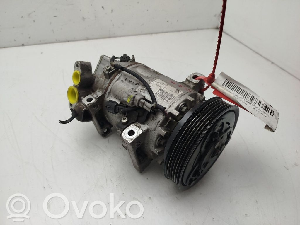 Renault Clio IV Compressore aria condizionata (A/C) (pompa)