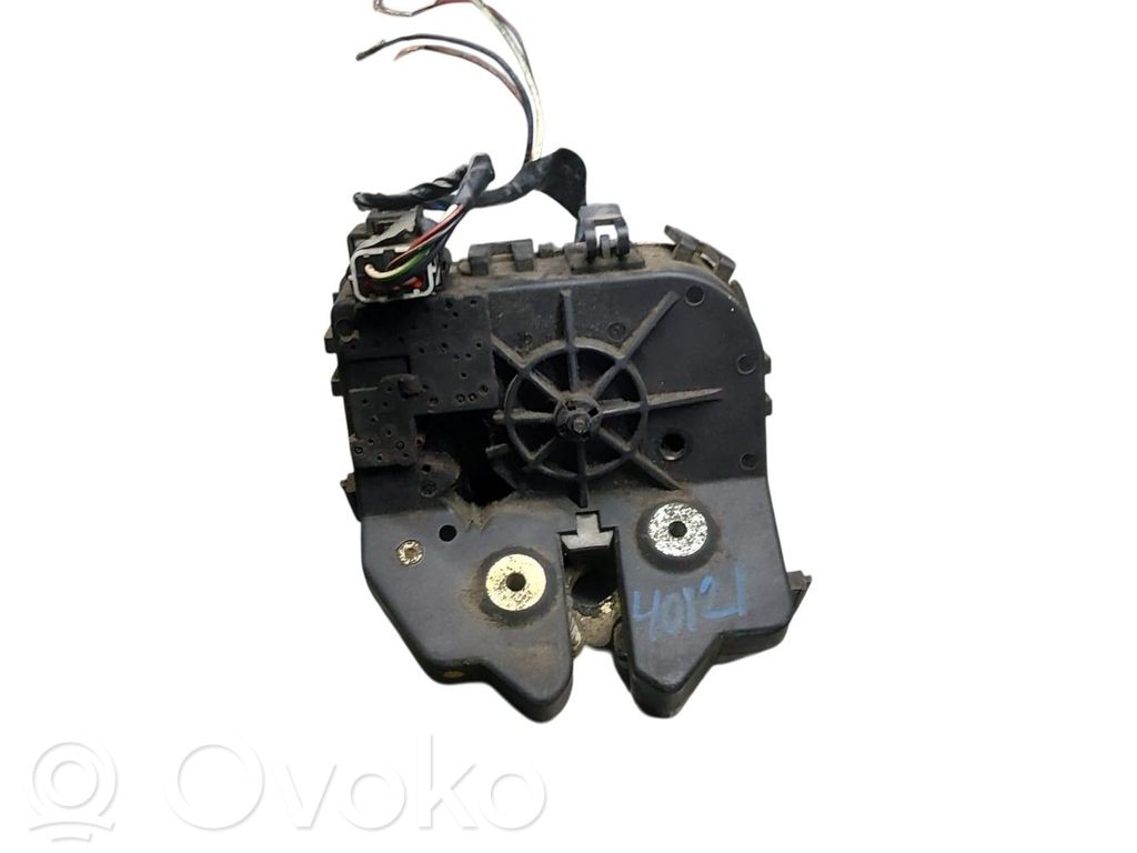 Tailgate lock latch   YS4A43102FE