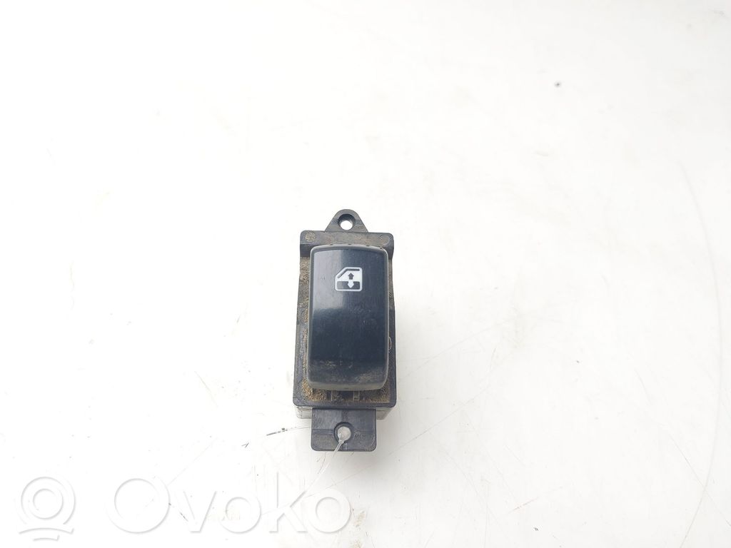Przyciski szyb   621W05450