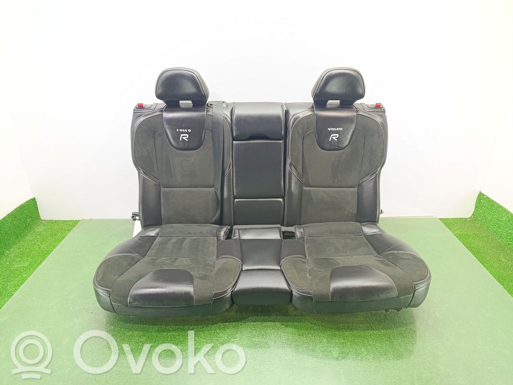 Volvo V40 Al doilea rând de scaune 