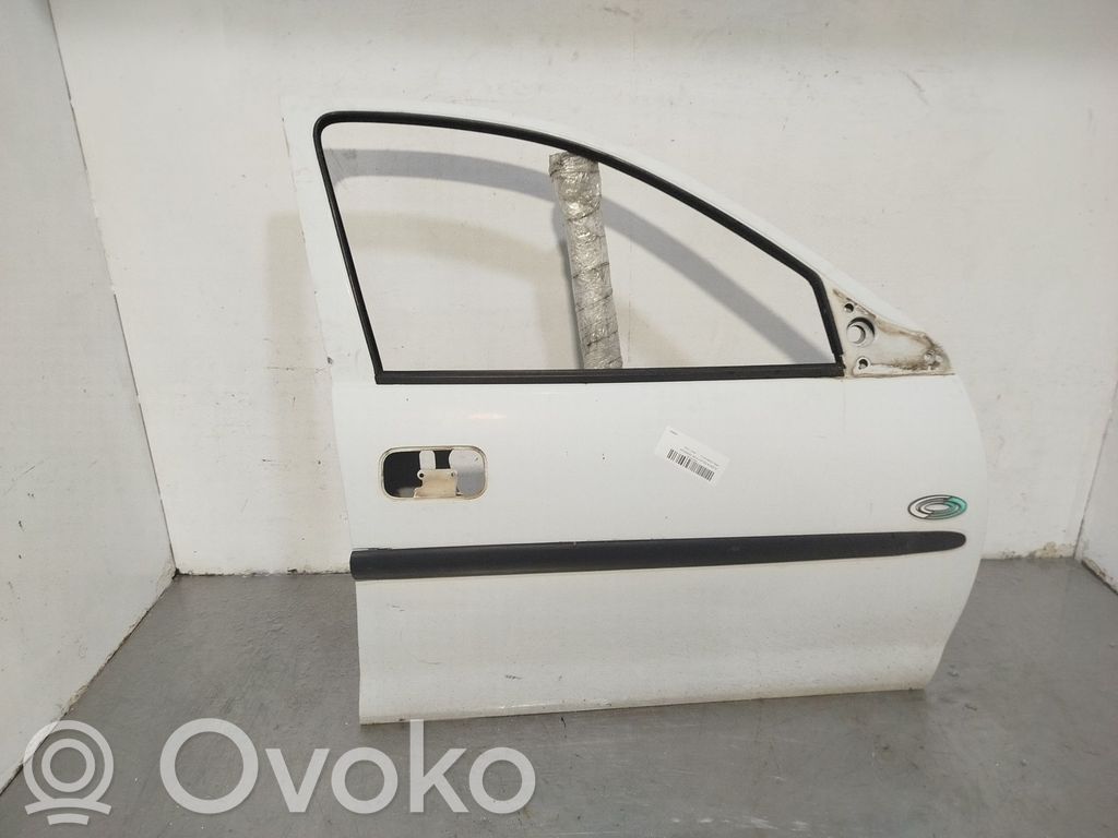 Opel Combo B Etuovi 