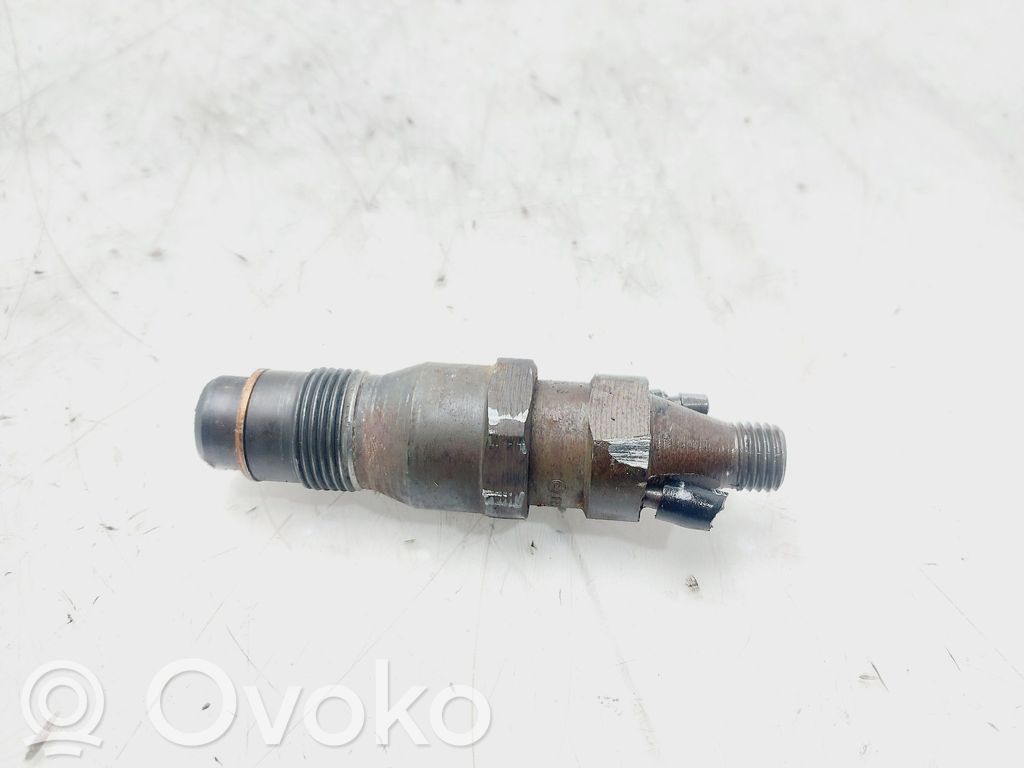 Opel Frontera B Inyector de combustible 