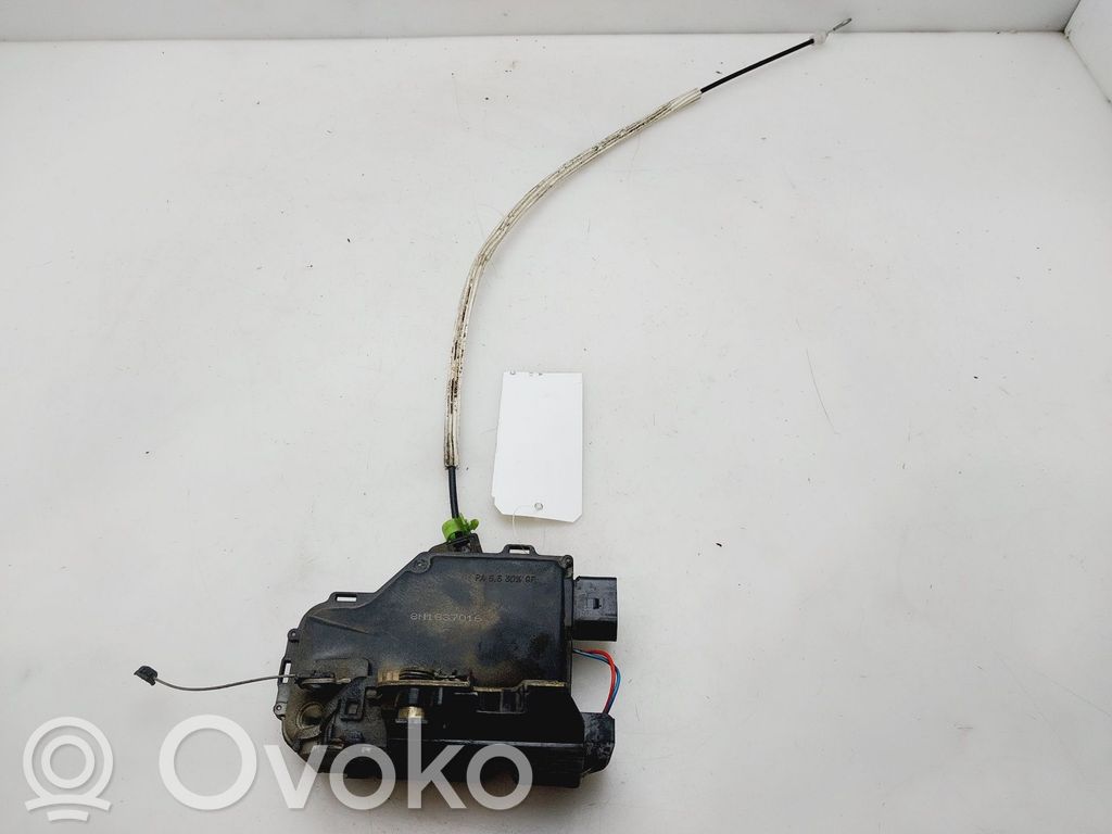 Audi TT Mk1 Front door lock 