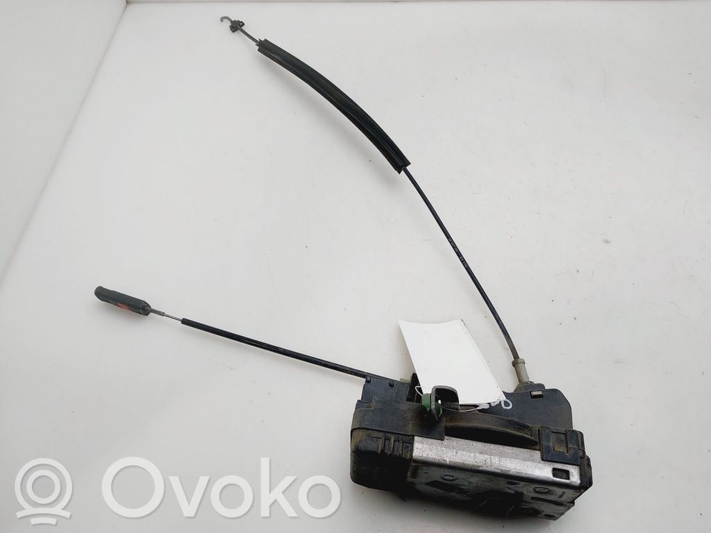 Opel Corsa C Etuoven lukko 