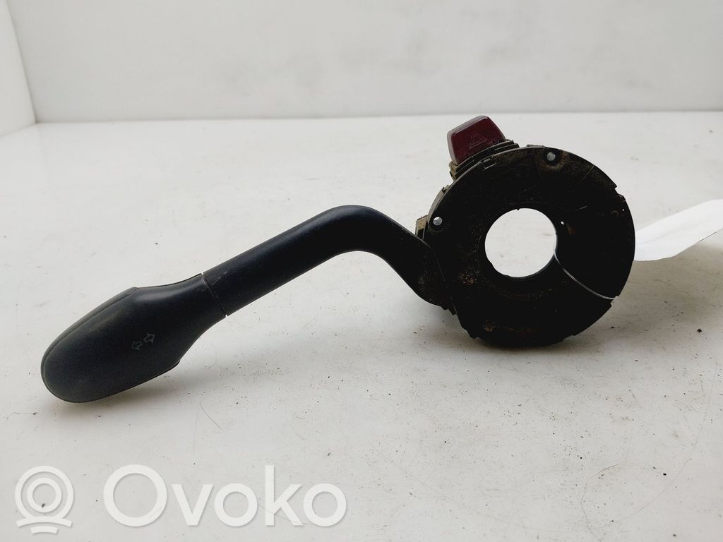 Seat Inca (6k) Leva indicatori