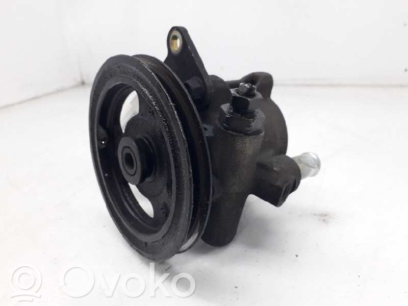 Opel Corsa B Ohjaustehostimen pumppu 