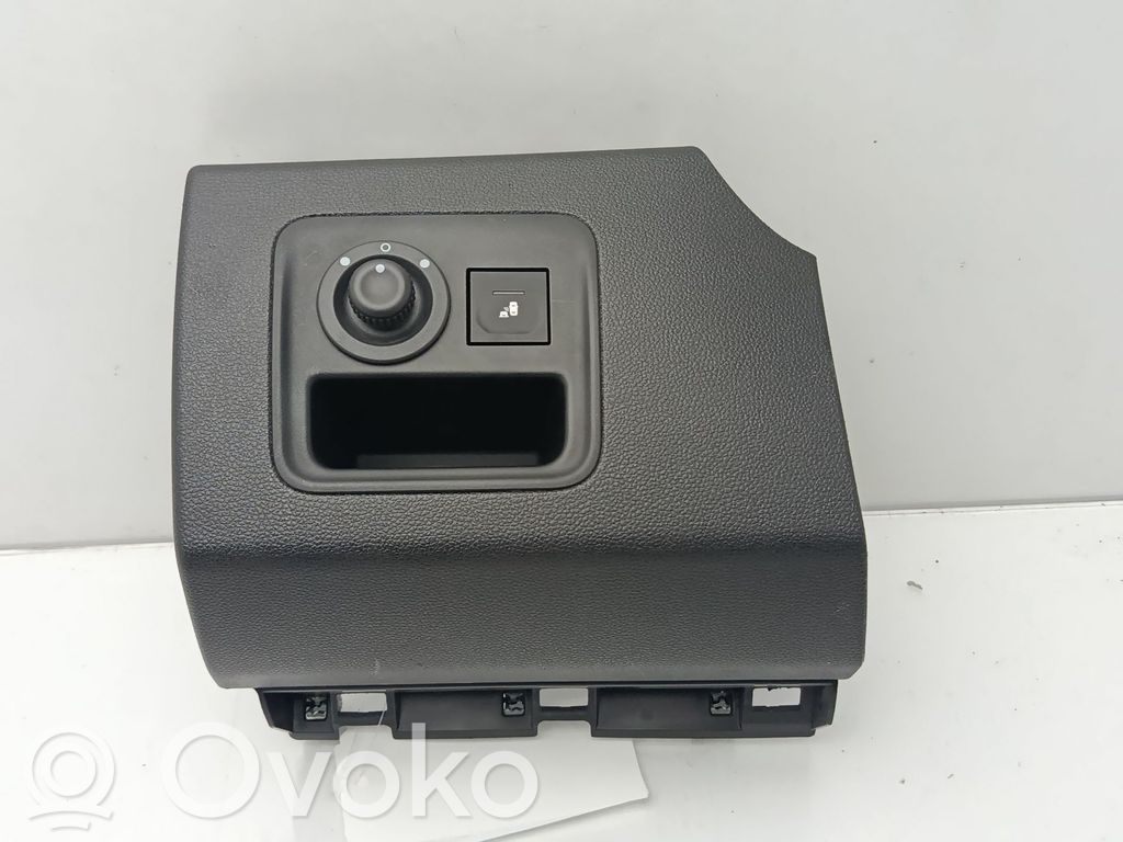 Wing mirror switch   681355861R