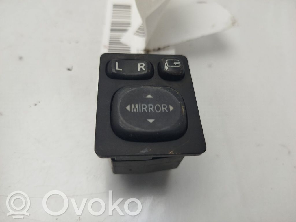 Toyota Auris 150 Interruptor del espejo lateral 